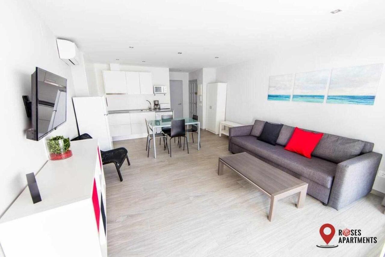 Roses Apartments 2 - Vista Mar Lateral 1Habitacion Exteriér fotografie