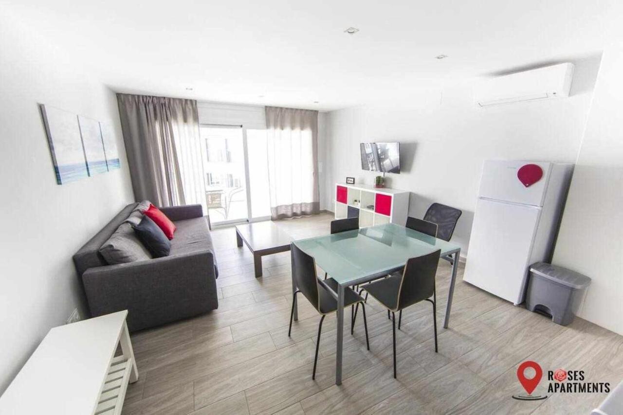 Roses Apartments 2 - Vista Mar Lateral 1Habitacion Exteriér fotografie
